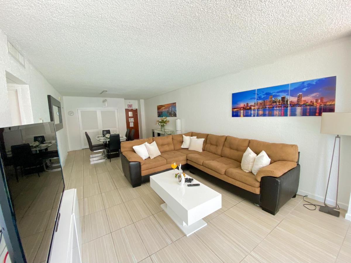 Beach Bliss Steps To Ocean, Pool & Game Room Fun Hollywood Bagian luar foto
